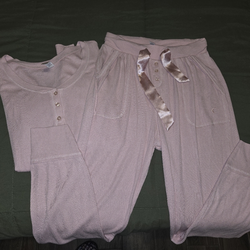 Zyia thermal sleep set